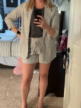 a new day Striped Relaxed Blazer in Navy and Cream (MATCHES SHORTS)